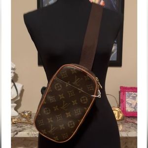 Trade! Do Not Purchase!Gorgeous Authentic LOUIS VUITTON
Gange leather bag!